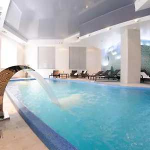 Taurus & Otel Lviv