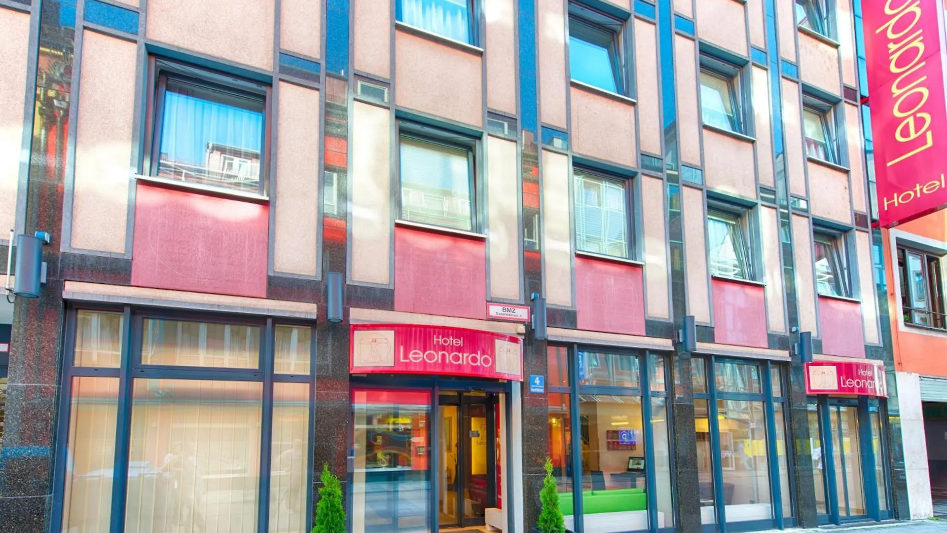 Leonardo Hotel Muenchen City Center 4*, Munich